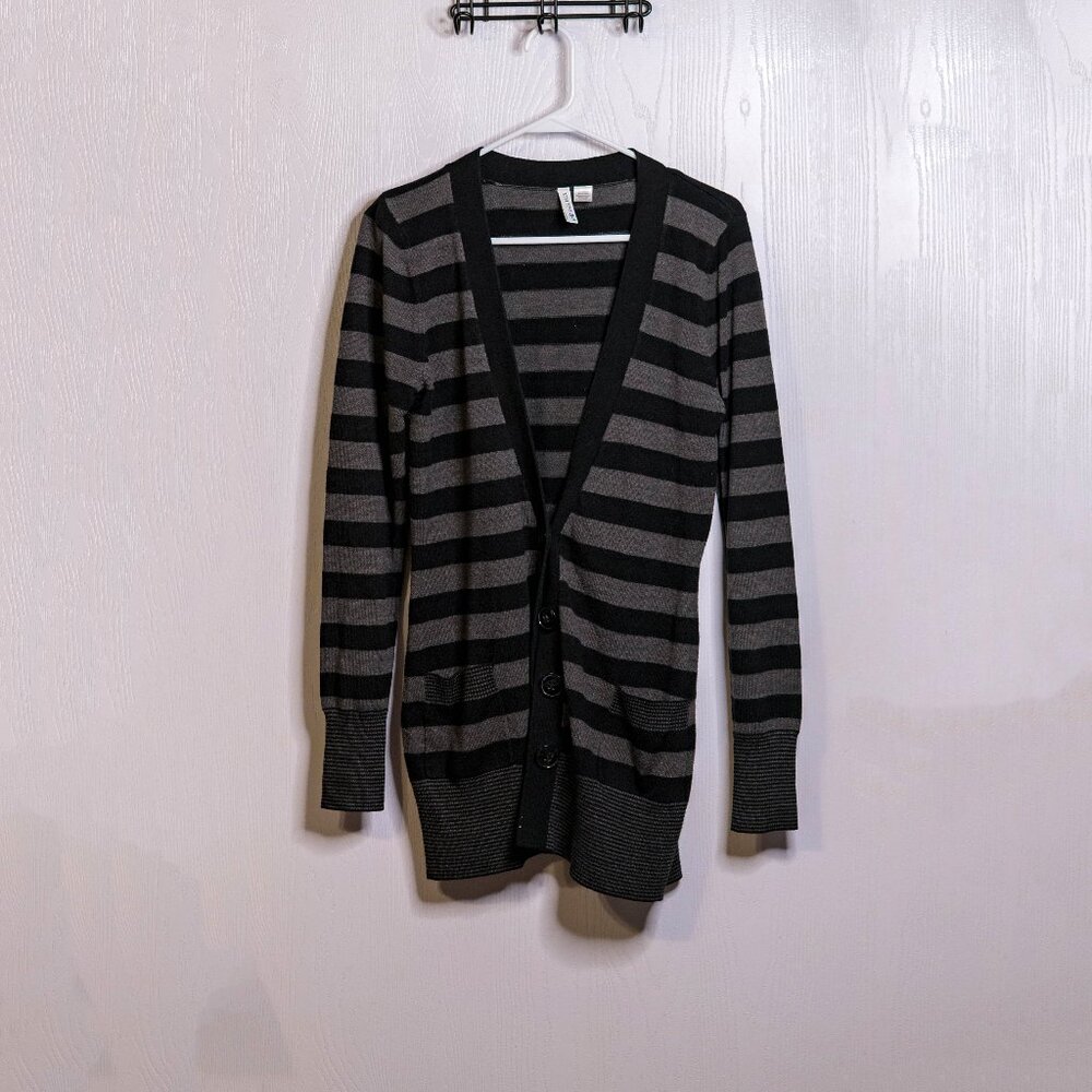 Full Tilt Black and Gray Striped Button-Down Cardigan - XL (Read)